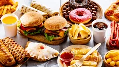 Pressão abdominal em vez de bem-estar: 7 combinações típicas de pratos da cantina, lanchonete e casa