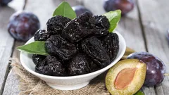 A ameixa seca não é apenas um fruto seco: eis o que faz ao organismo